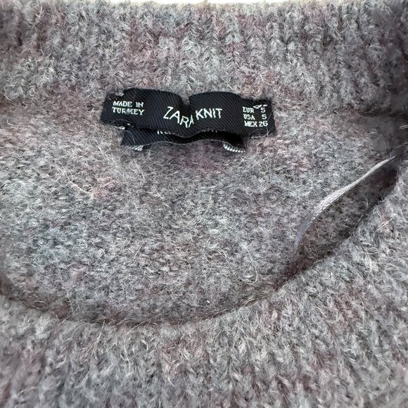 ZARA SOFT KNIT CREWNECK SWEATER SIZE Small Beaded APPLIQUE Italian yarn - Picture 12 of 12